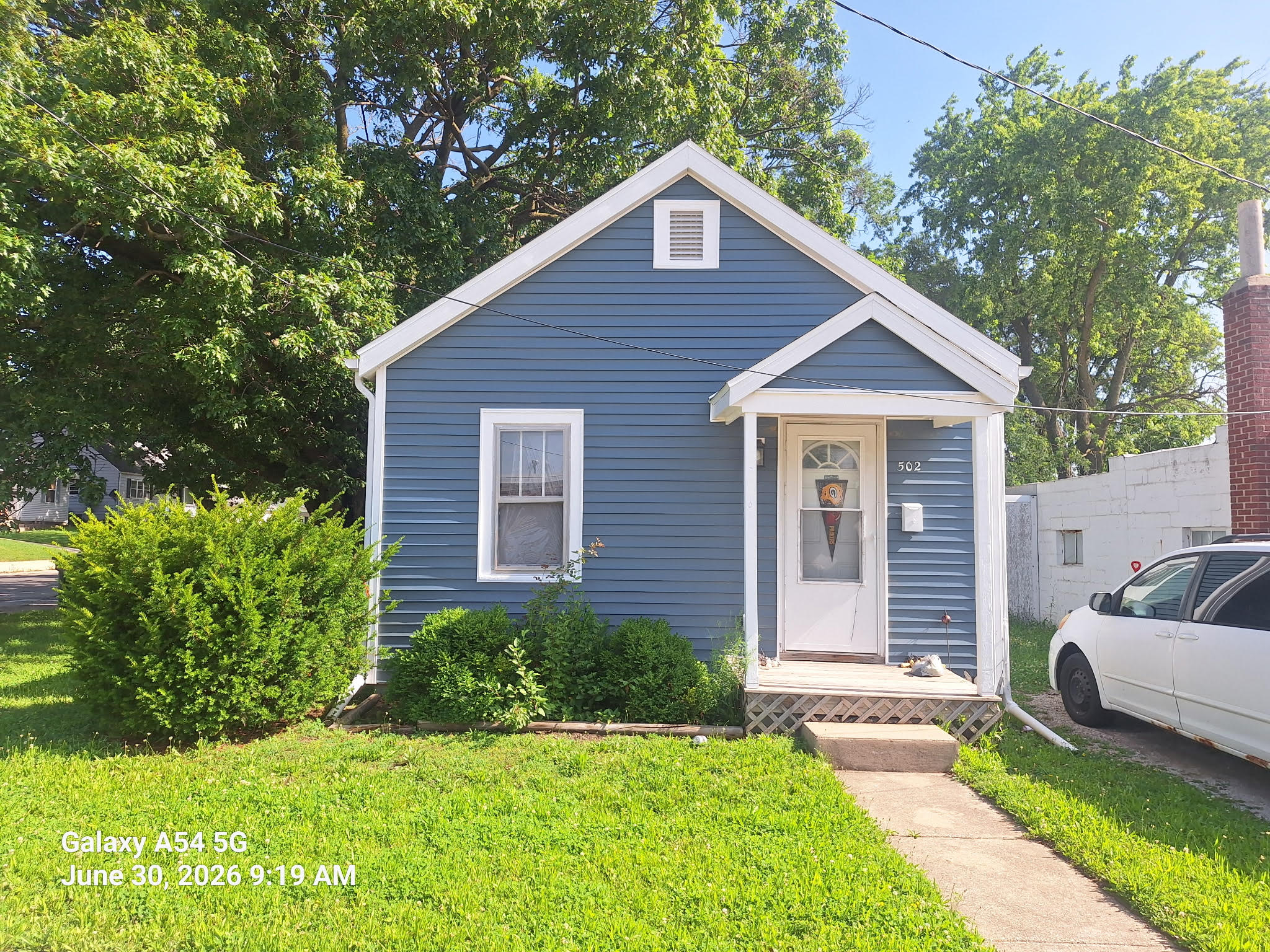 Property main image