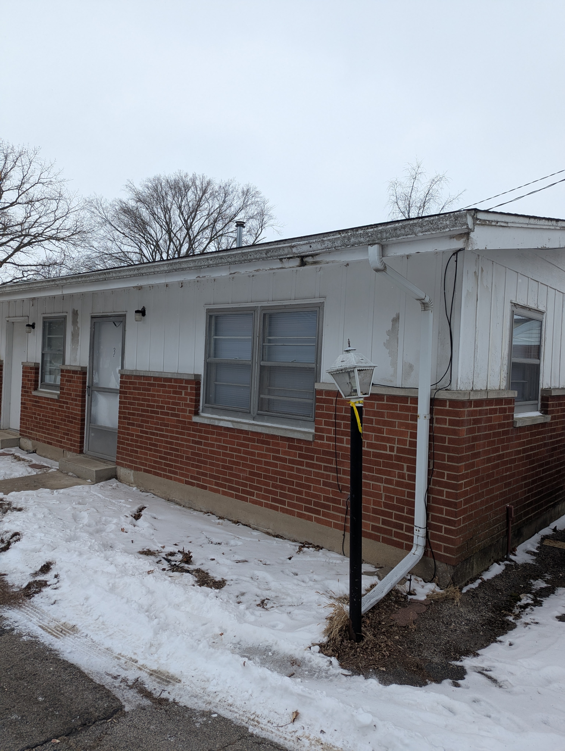 635 East Grove Avenue - 3