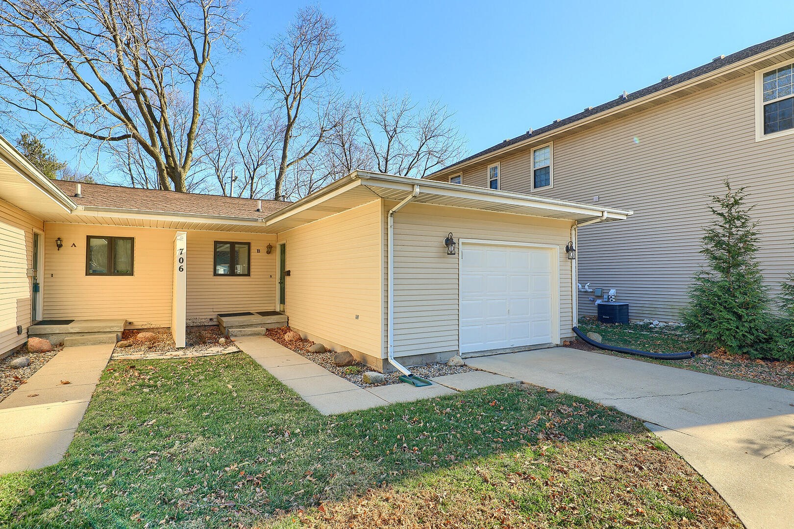 706 South Vine Street