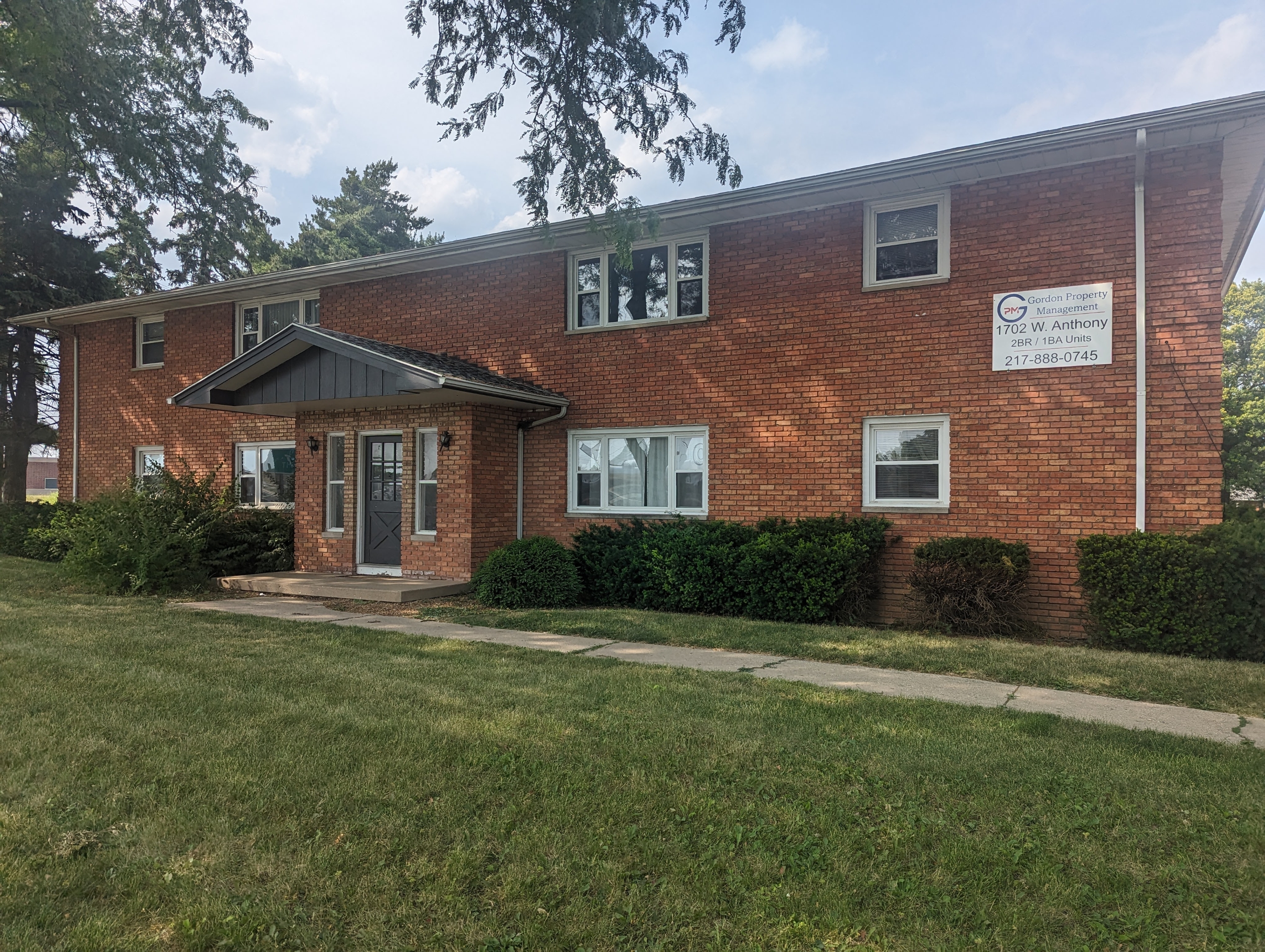 1702 West Anthony Drive - 3