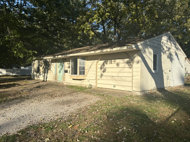 1102 Austin Drive