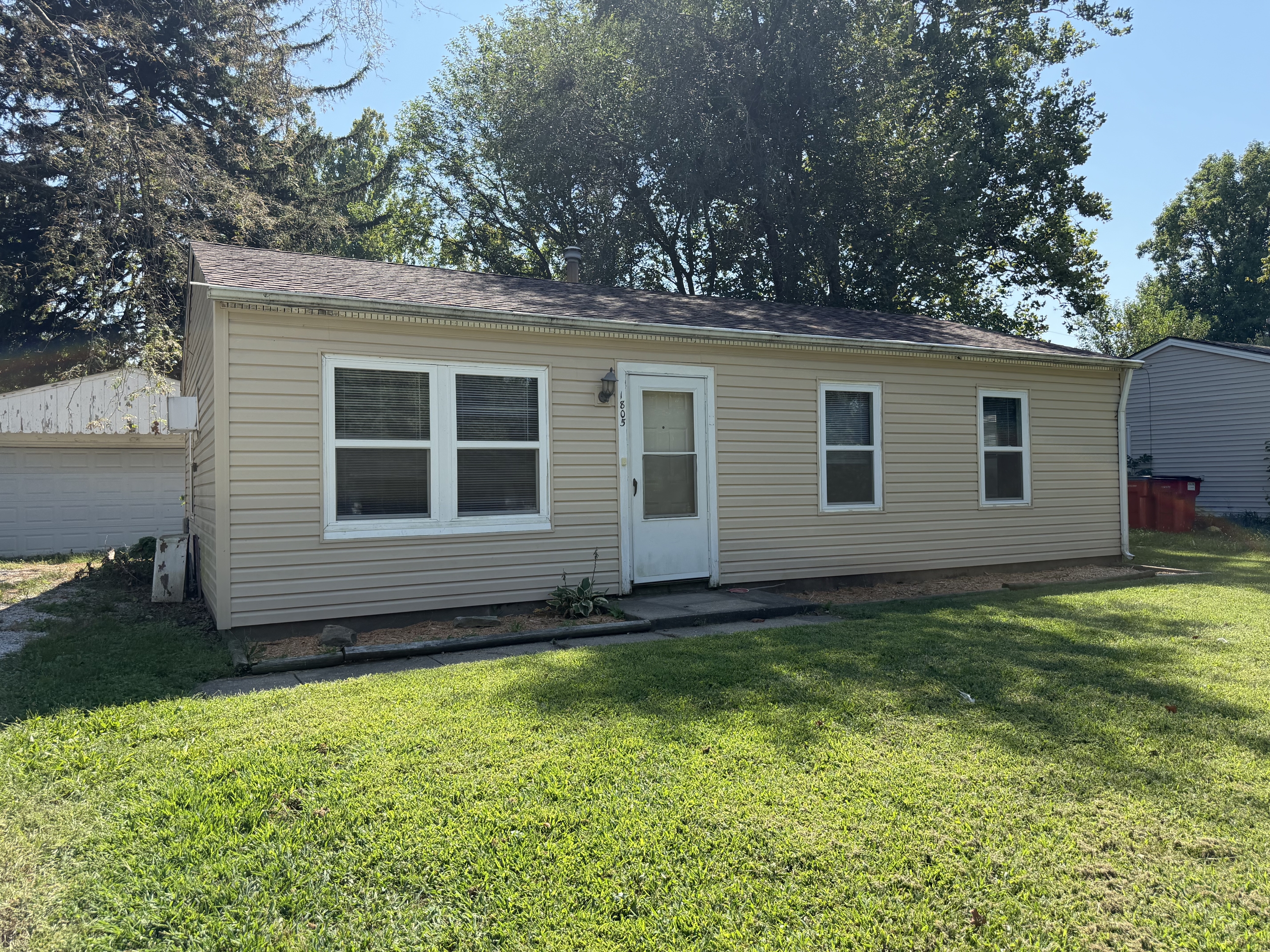 1805 Southwood Drive